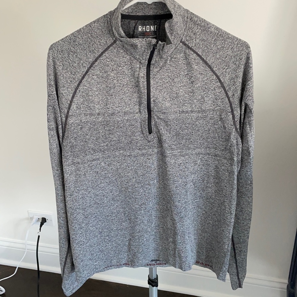 Men’s gray quarter zip